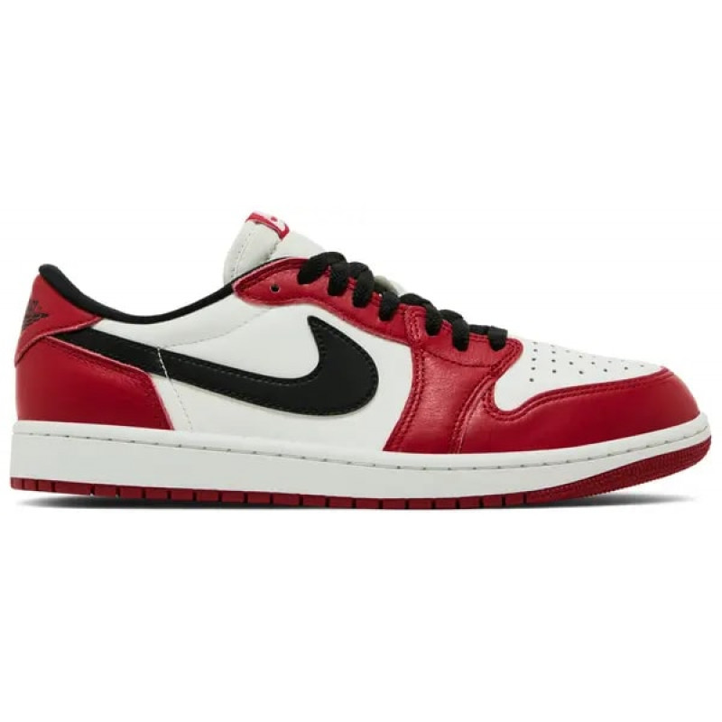 Air Jordan 1 Retro Low OG Chicago (2025)