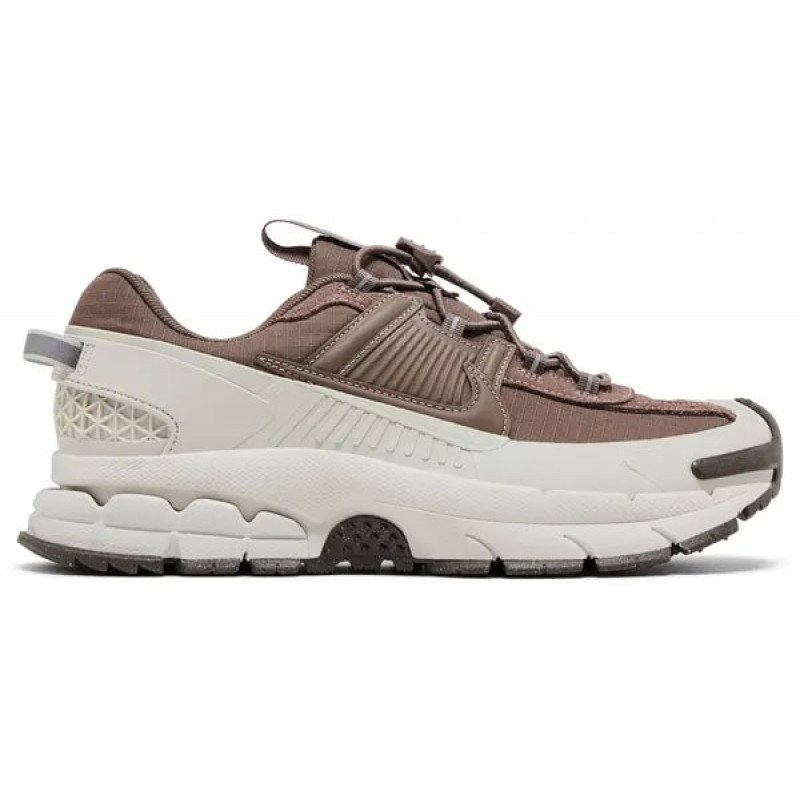 Nike Zoom Vomero Roam 'Light Bone Mink Brown' (W)