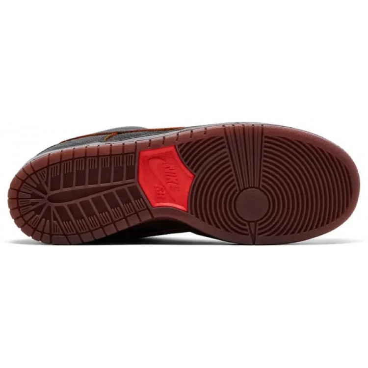 Nike Dunk SB Low Krampus