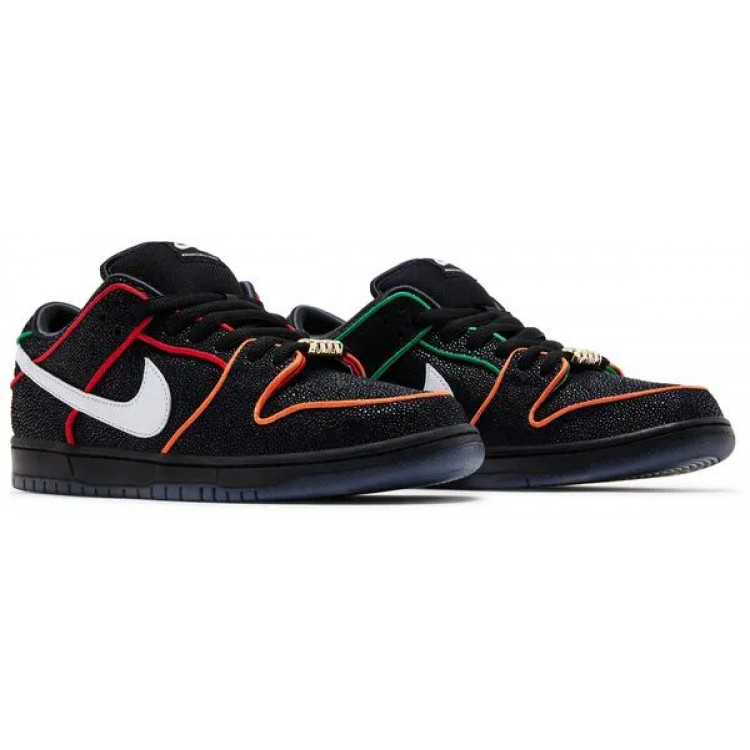 Nike SB Dunk Low Bronx Girls Skate
