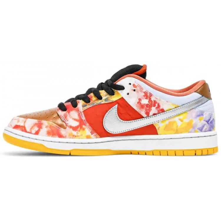 Nike SB Dunk Low Street Hawker (2021)