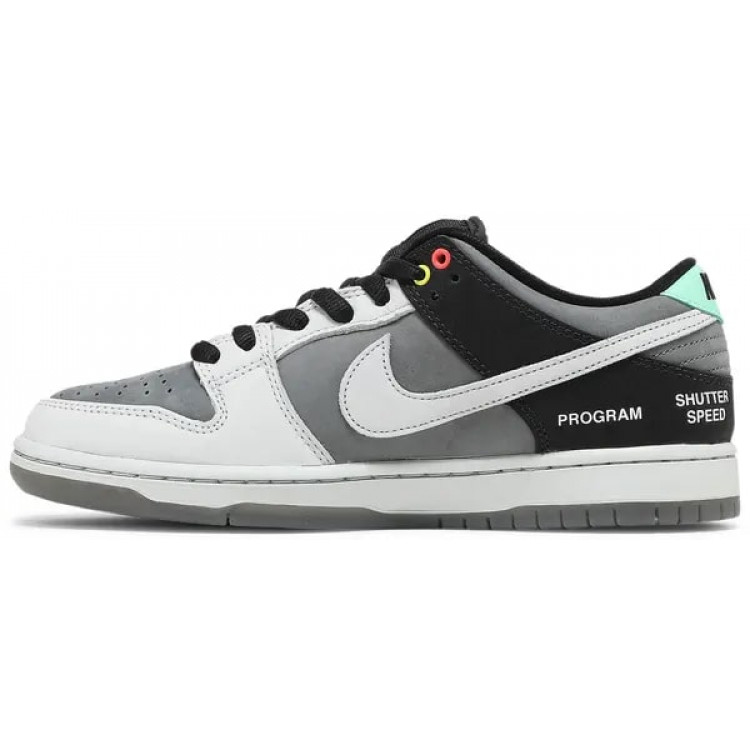 Nike SB Dunk Low VX1000