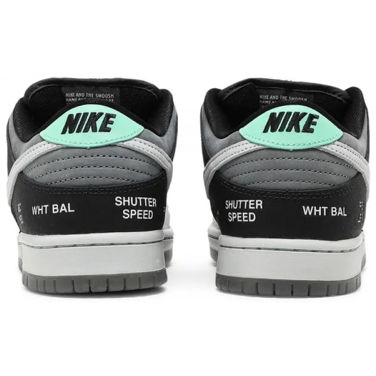 Nike SB Dunk Low VX1000