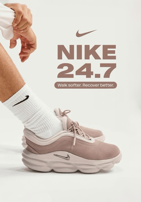 Nike<br>24.7